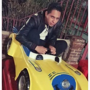 Meet your Posher, Jonathan